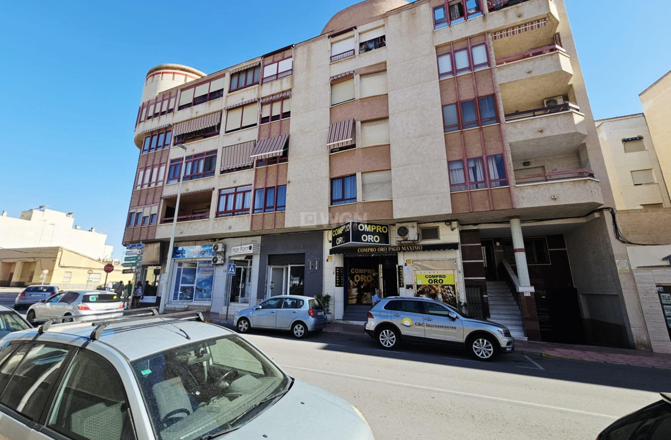 Resale - Apartment / flat - Guardamar del Segura - Pueblo