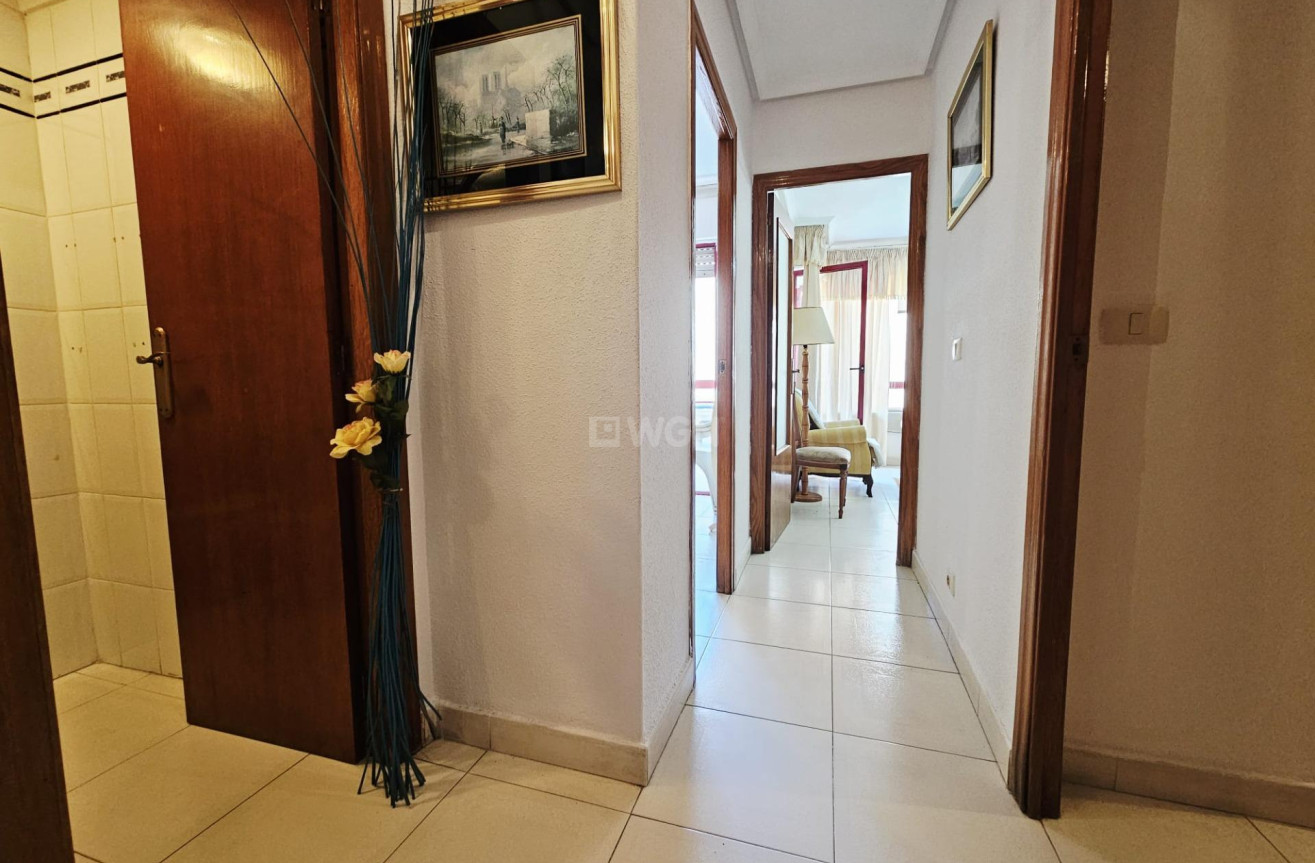 Resale - Apartment / flat - Guardamar del Segura - Pueblo