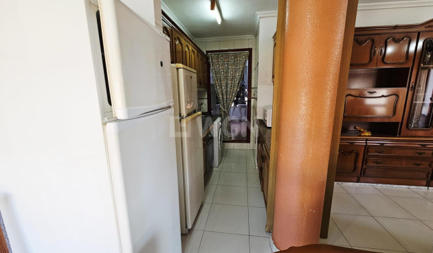 Resale - Apartment / flat - Guardamar del Segura - Pueblo