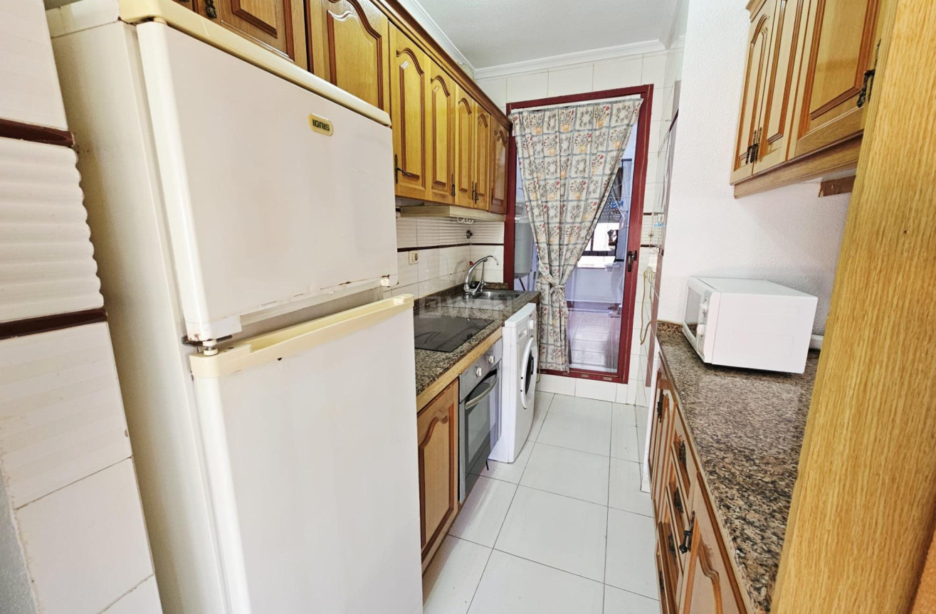 Resale - Apartment / flat - Guardamar del Segura - Pueblo
