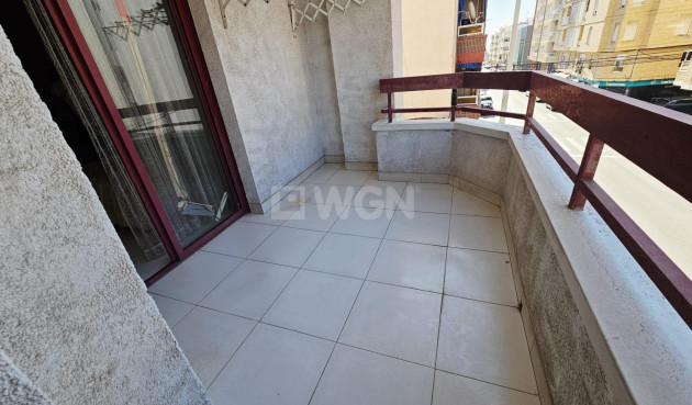 Resale - Apartment / flat - Guardamar del Segura - Pueblo