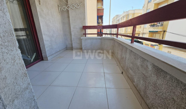 Resale - Apartment / flat - Guardamar del Segura - Pueblo