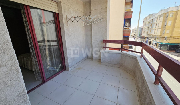 Resale - Apartment / flat - Guardamar del Segura - Pueblo