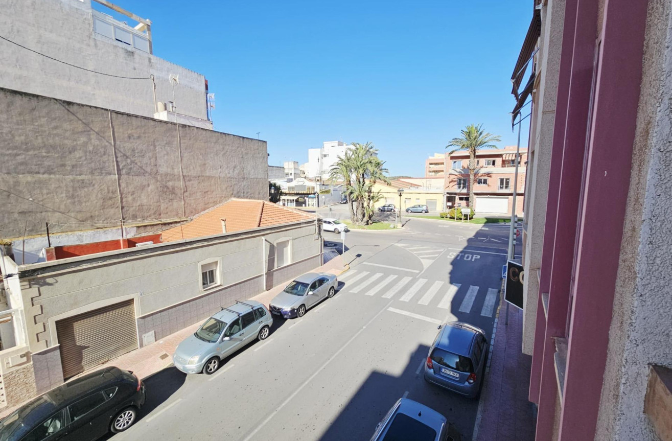 Resale - Apartment / flat - Guardamar del Segura - Pueblo