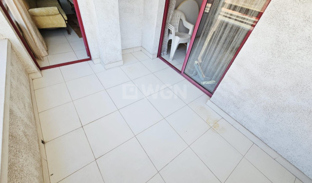 Resale - Apartment / flat - Guardamar del Segura - Pueblo