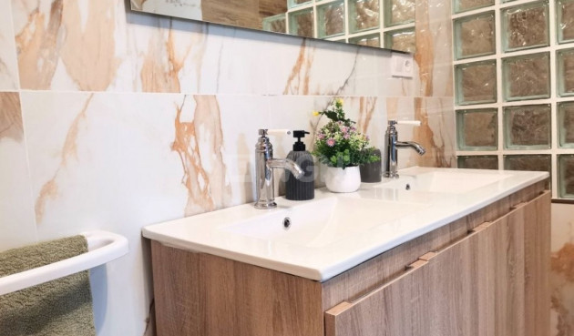 Resale - Villa - Albir - Costa Blanca