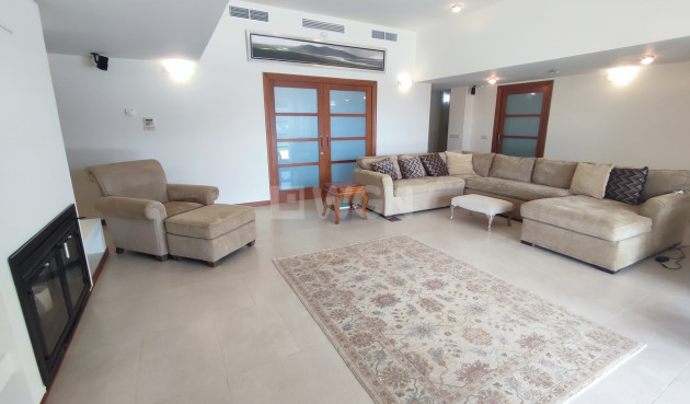 Odsprzedaż - Villa - Peraleja Golf - Inland