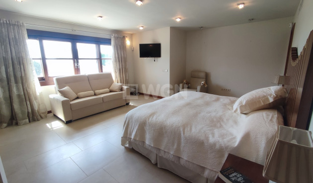 Odsprzedaż - Villa - Peraleja Golf - Inland