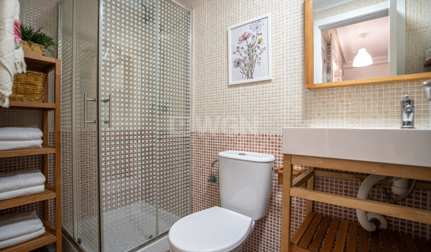 Odsprzedaż - Kamienica - Gran Alacant - Costa Blanca