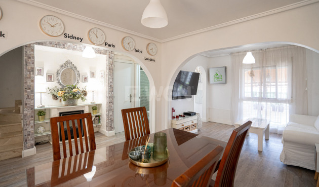 Odsprzedaż - Kamienica - Gran Alacant - Costa Blanca