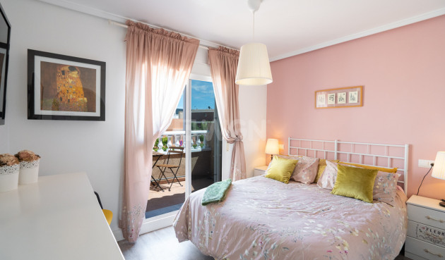 Odsprzedaż - Kamienica - Gran Alacant - Costa Blanca