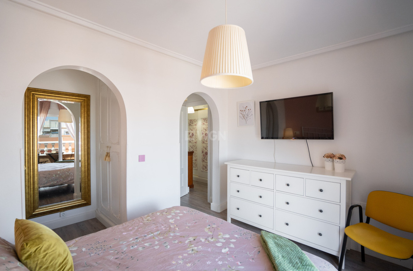 Odsprzedaż - Kamienica - Gran Alacant - Costa Blanca