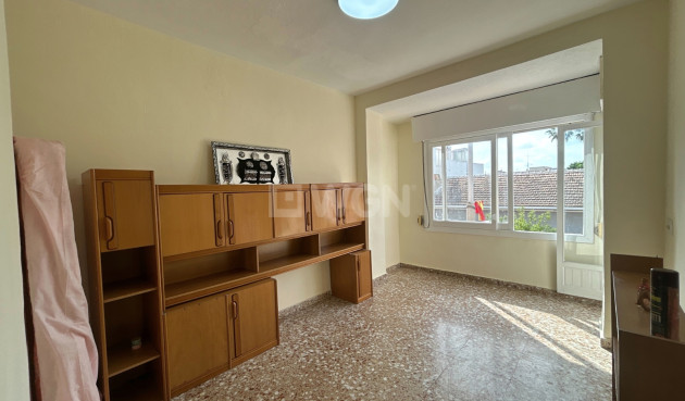 Odsprzedaż - Mieszkanie w bloku - Jacarilla - Inland