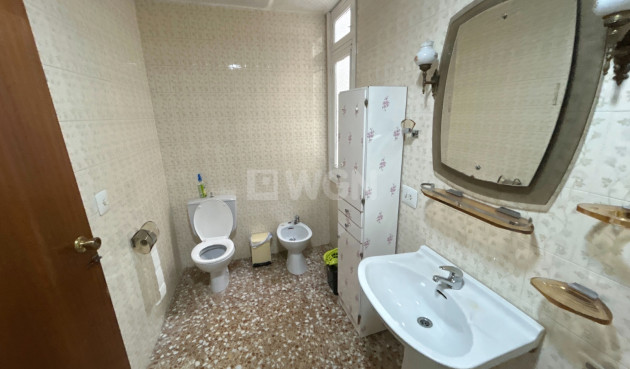 Odsprzedaż - Mieszkanie w bloku - Jacarilla - Inland