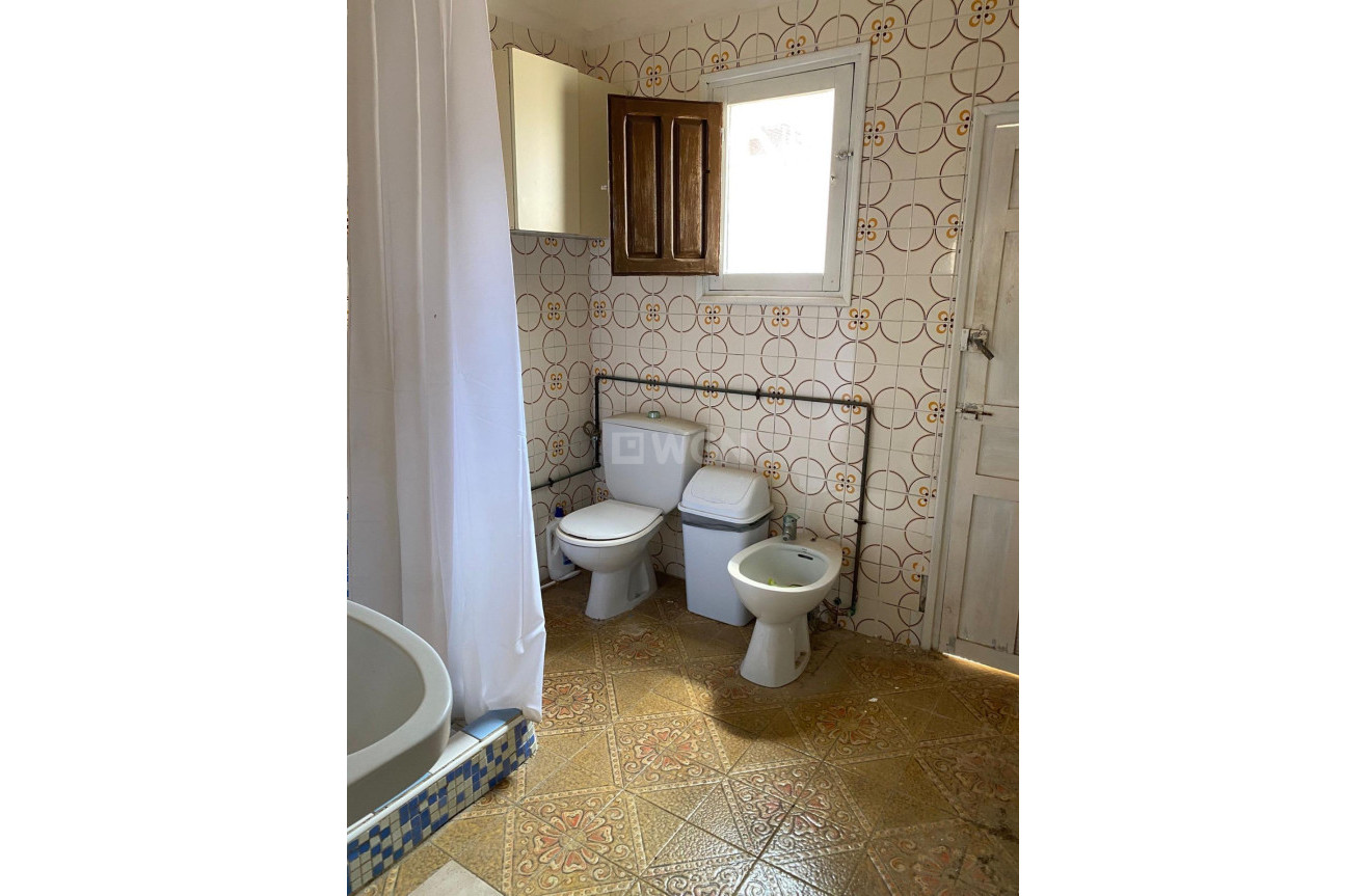 Odsprzedaż - Kamienica - Jacarilla - Jacarilla - Town