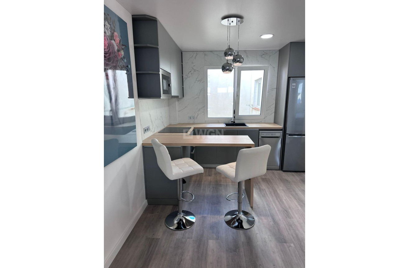 Wiederverkauf - Wohnung - Torrevieja - Estacion De Autobuses