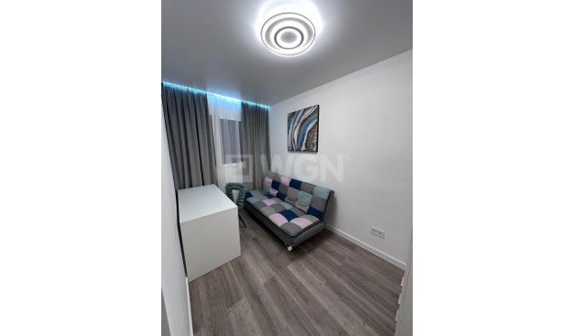 Wiederverkauf - Wohnung - Torrevieja - Estacion De Autobuses