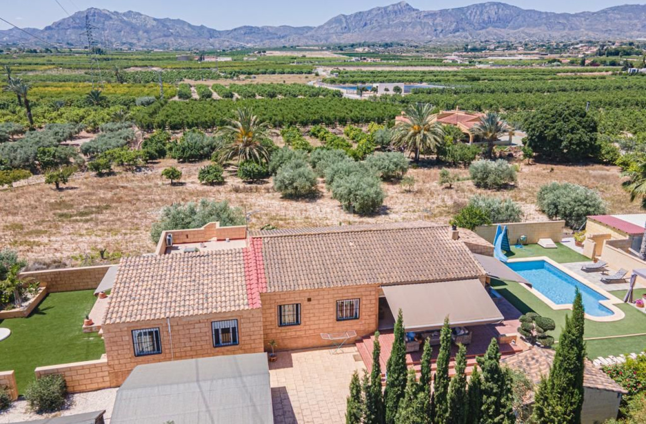 Resale - Villa - Albatera - Inland