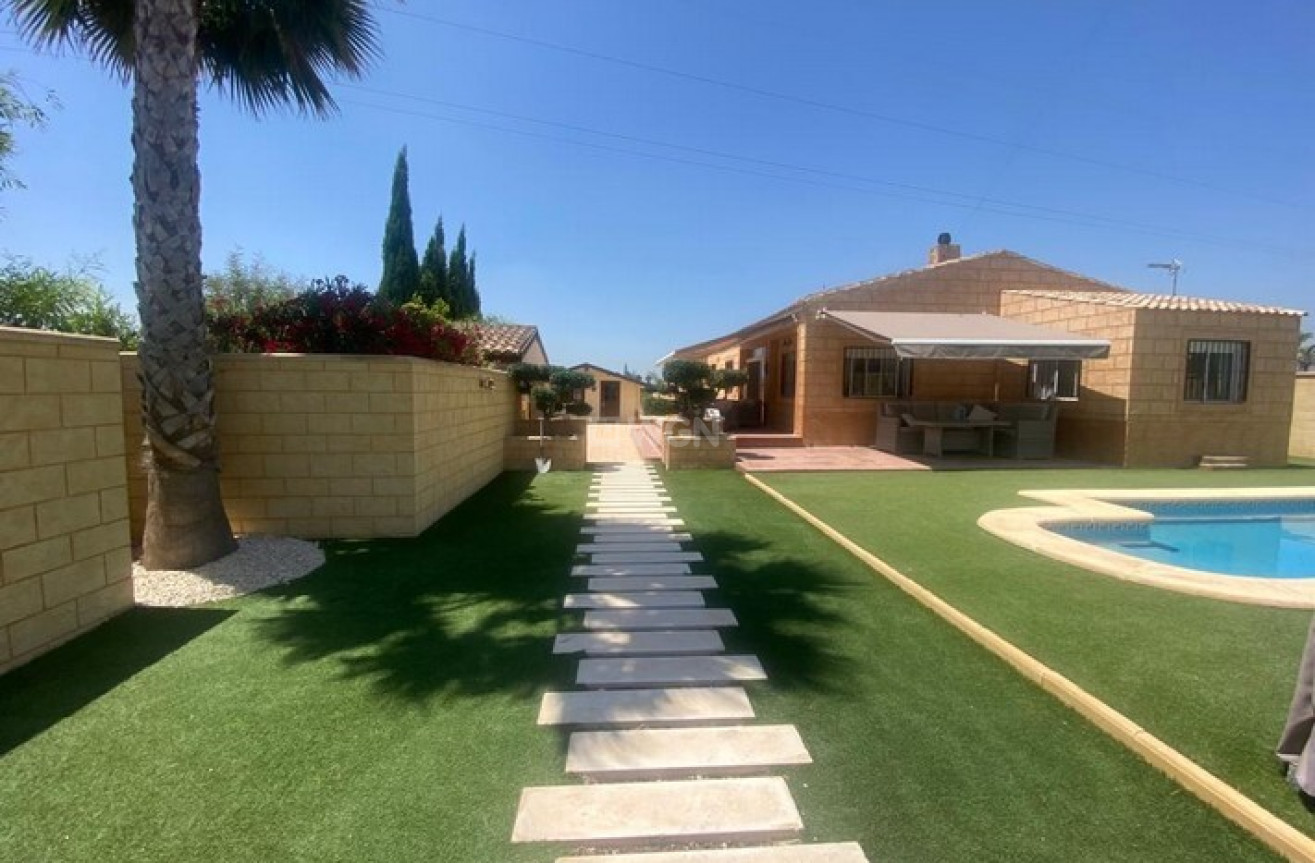 Resale - Villa - Albatera - Inland