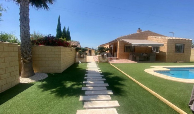 Resale - Villa - Albatera - Inland