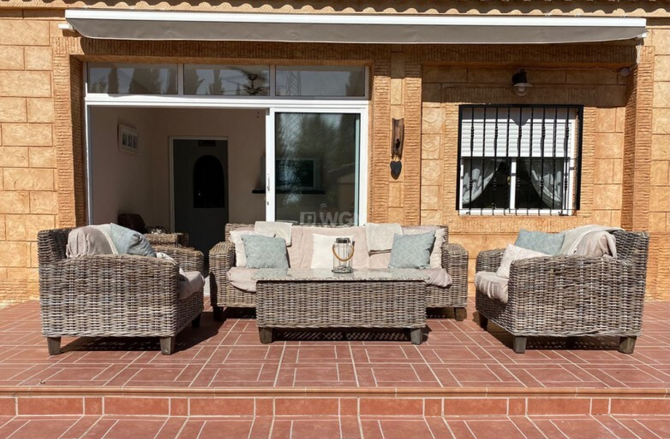 Resale - Villa - Albatera - Inland