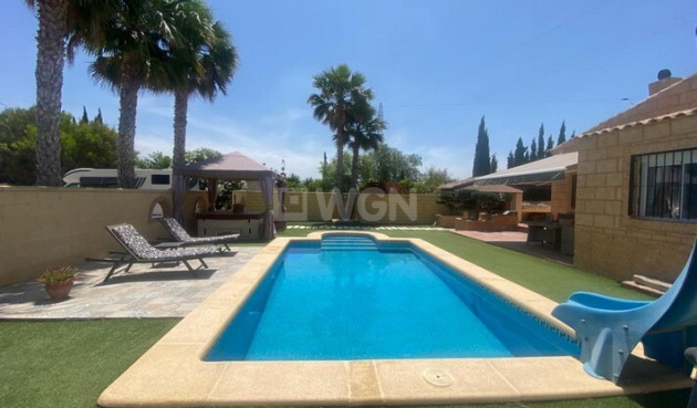 Resale - Villa - Albatera - Inland