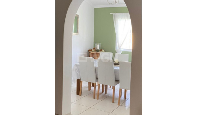 Resale - Villa - Albatera - Inland