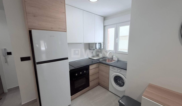 Reventa - Apartamento / piso - Torrevieja - La Mata