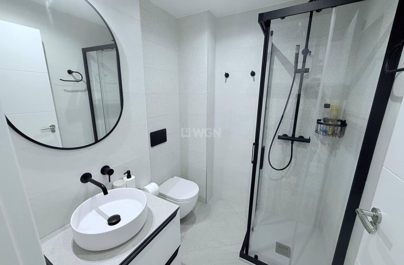 Reventa - Apartamento / piso - Torrevieja - La Mata