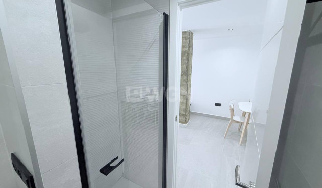 Reventa - Apartamento / piso - Torrevieja - La Mata