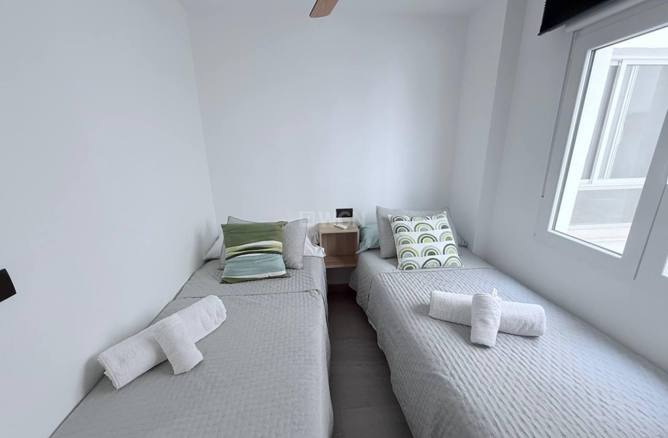 Reventa - Apartamento / piso - Torrevieja - La Mata