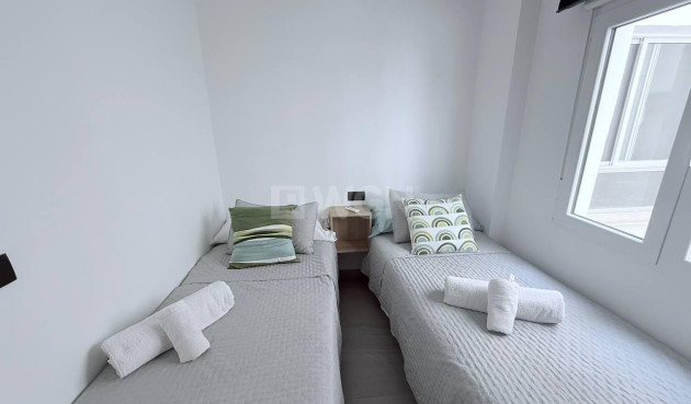 Reventa - Apartamento / piso - Torrevieja - La Mata