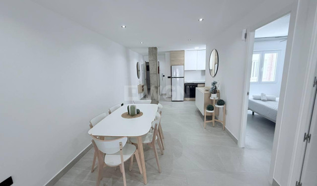 Reventa - Apartamento / piso - Torrevieja - La Mata