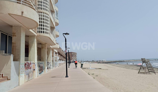 Reventa - Apartamento / piso - Torrevieja - La Mata