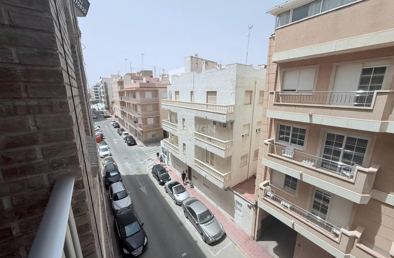 Reventa - Apartamento / piso - Torrevieja - La Mata