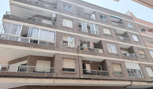 Reventa - Apartamento / piso - Torrevieja - La Mata