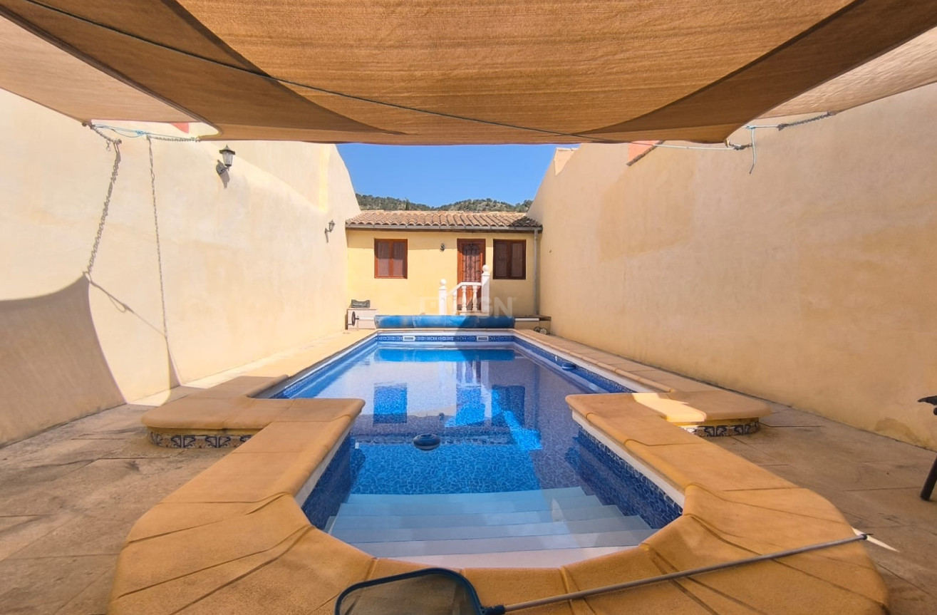 Odsprzedaż - Villa - Chinorlet - Inland