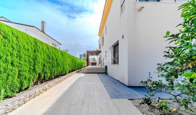 Wiederverkauf - Villa - Cabo Roig - Costa Blanca