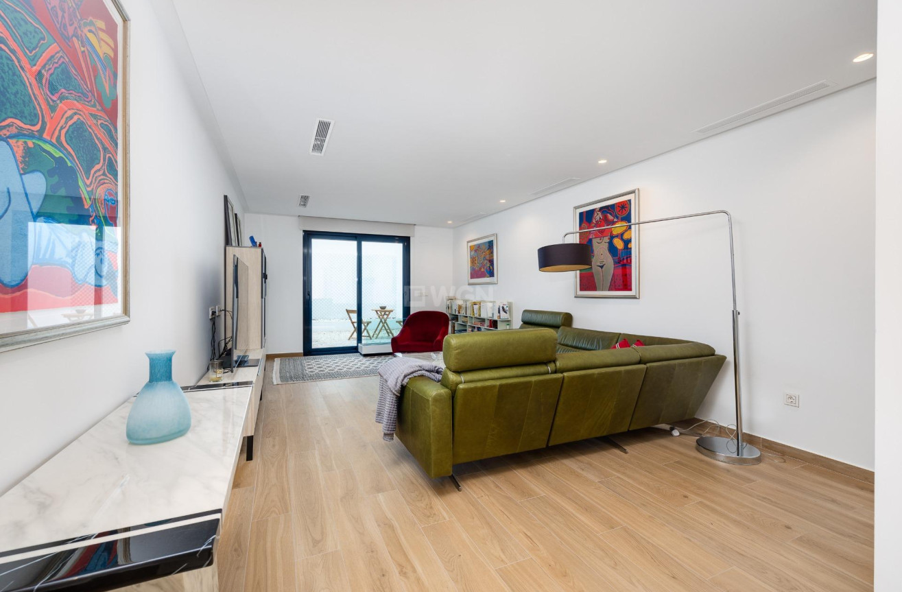 Odsprzedaż - Villa - Ciudad Quesada - Costa Blanca Sur