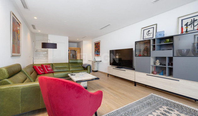 Odsprzedaż - Villa - Ciudad Quesada - Costa Blanca Sur