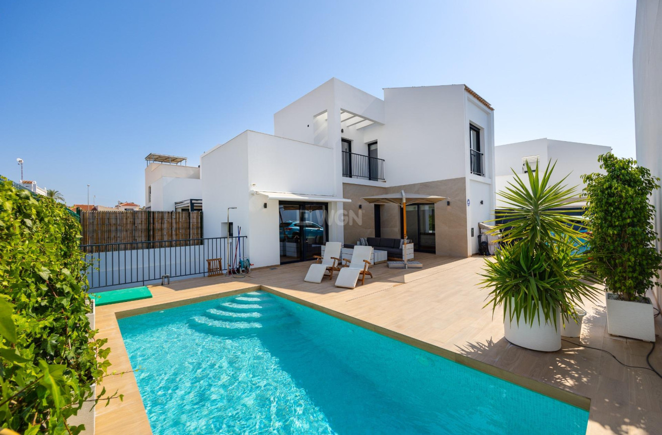 Odsprzedaż - Villa - Ciudad Quesada - Costa Blanca Sur