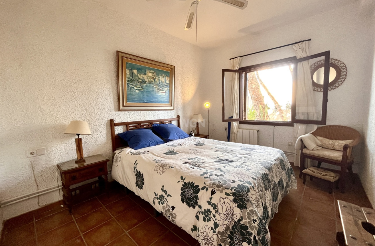 Odsprzedaż - Villa - Cabo Roig - Costa Blanca