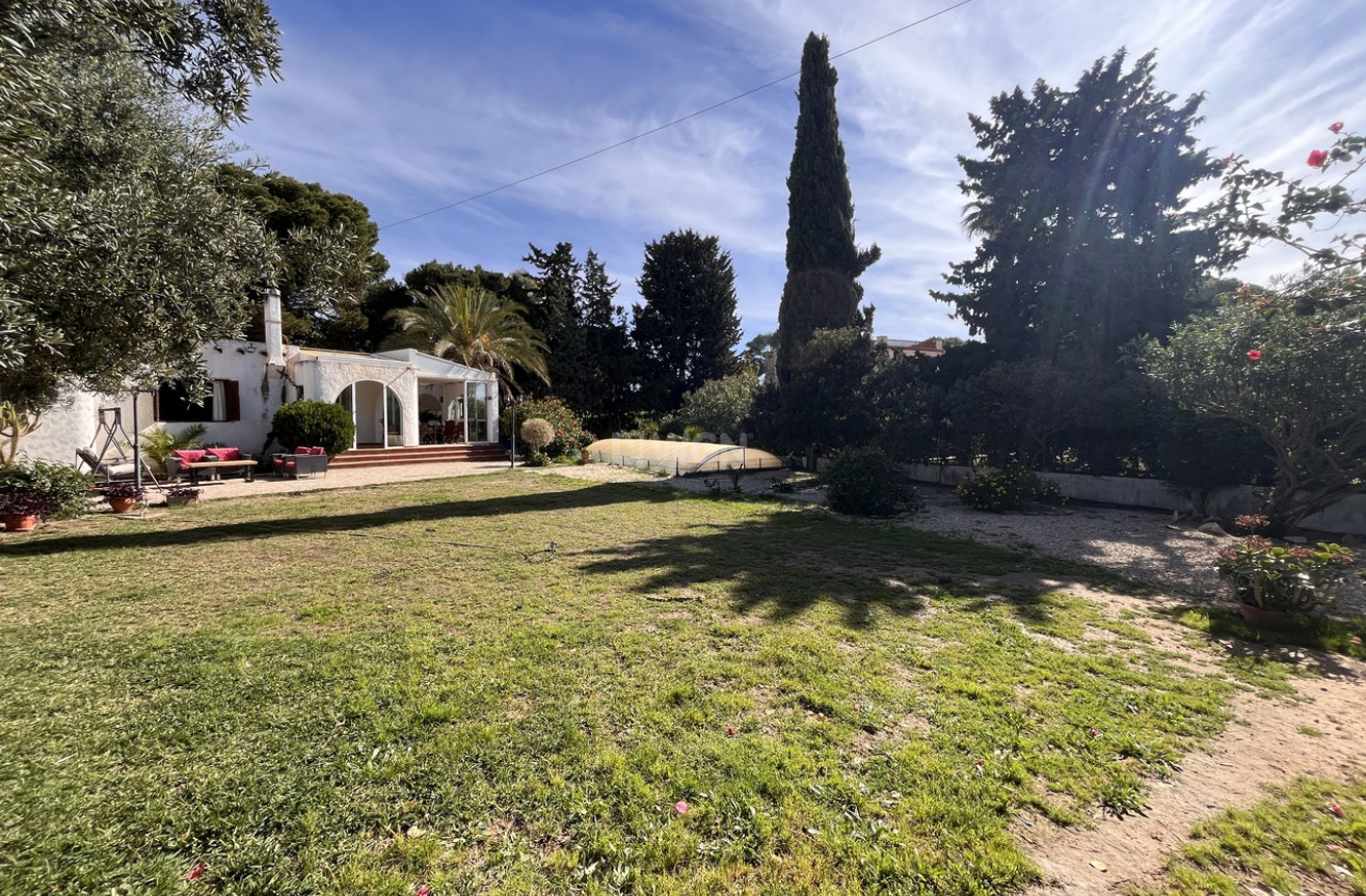 Odsprzedaż - Villa - Cabo Roig - Costa Blanca