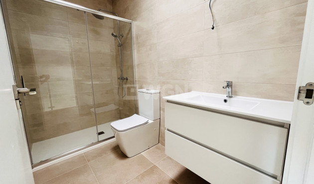 Odsprzedaż - Kamienica - Pilar de la Horadada - Costa Blanca