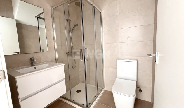 Odsprzedaż - Kamienica - Pilar de la Horadada - Costa Blanca