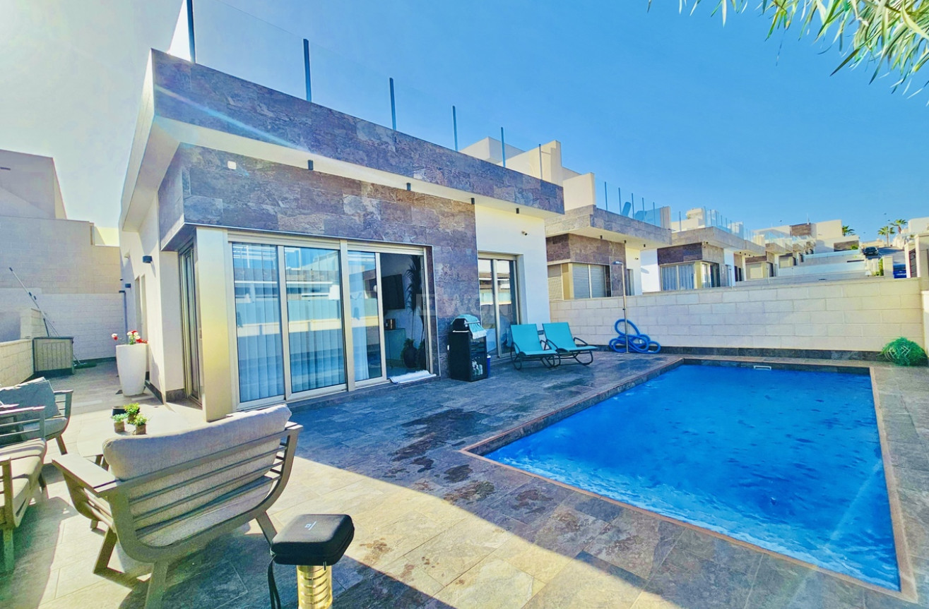 Wiederverkauf - Villa - Villamartin - Costa Blanca