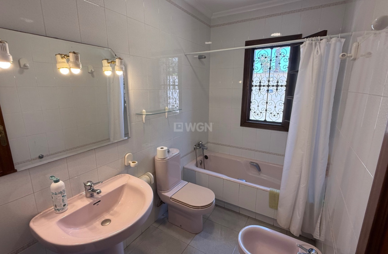 Reventa - Villa - Orihuela - Inland