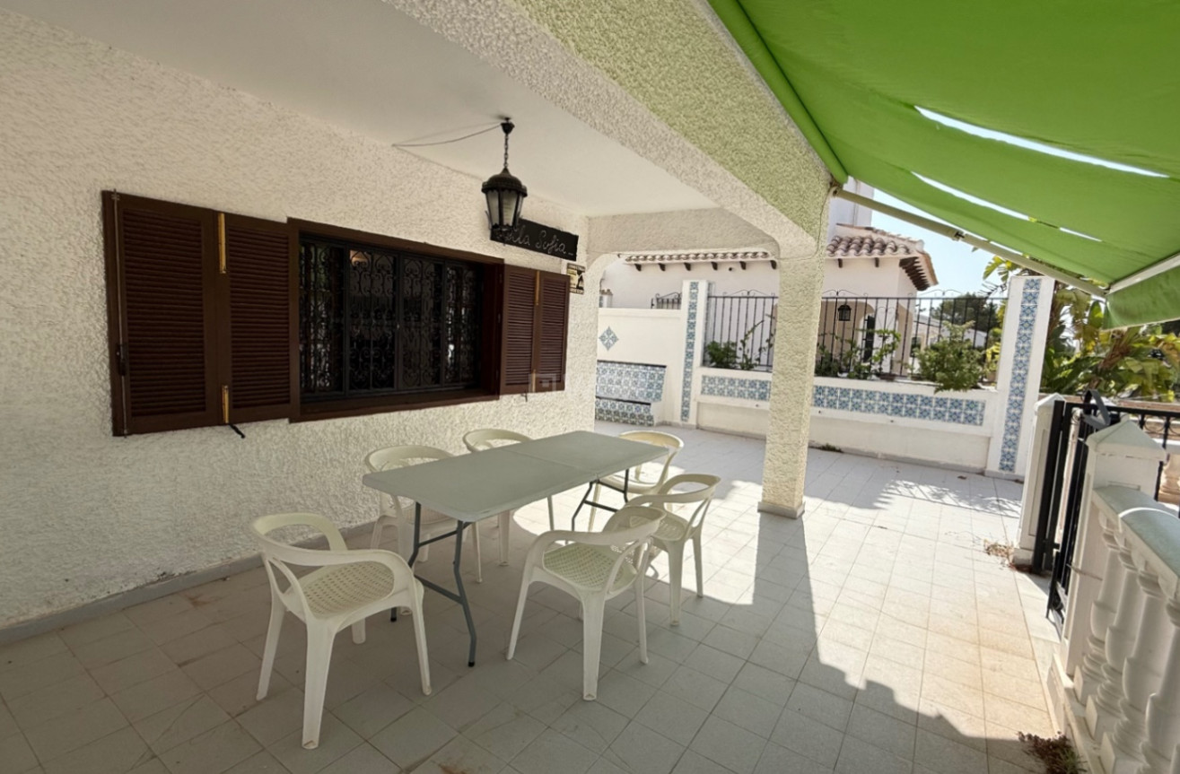 Reventa - Villa - Orihuela - Inland