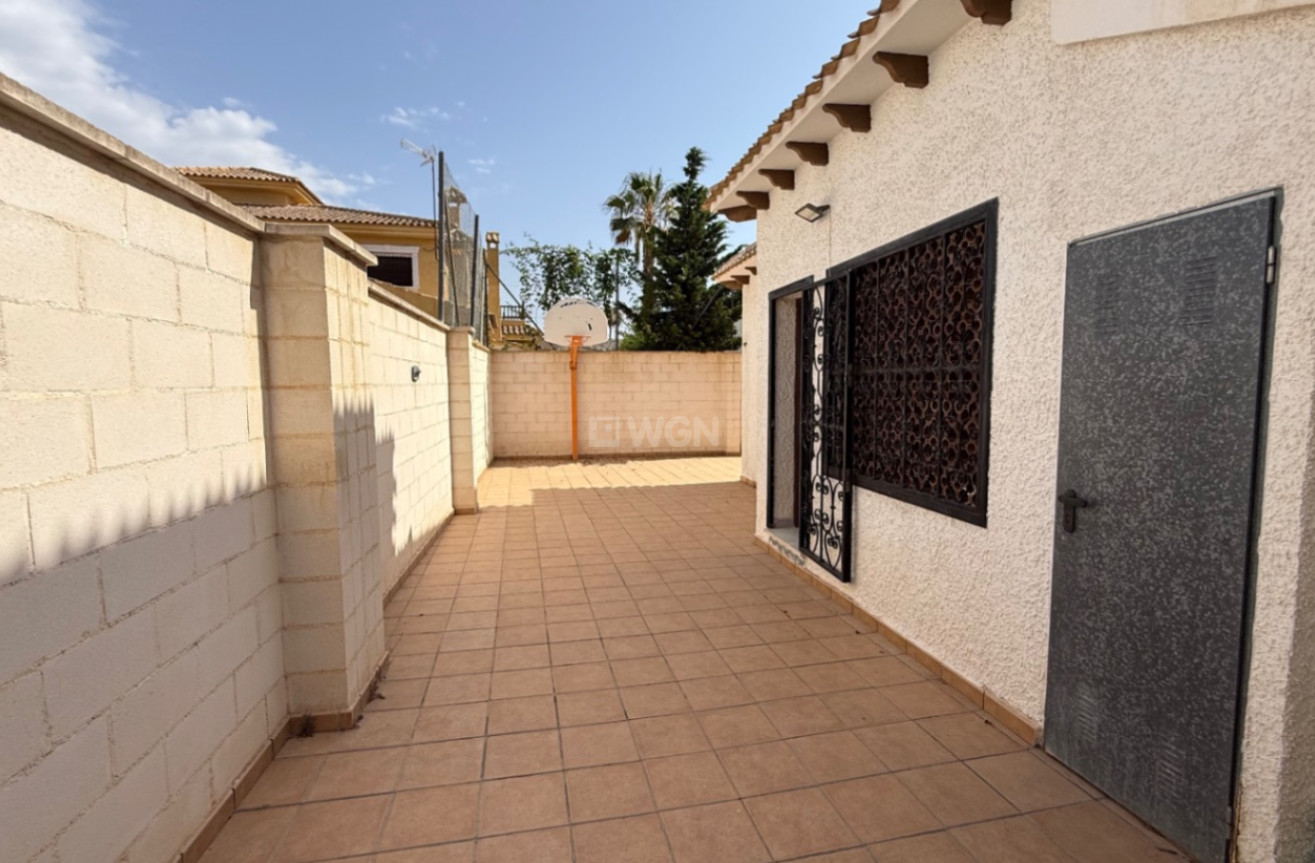 Reventa - Villa - Orihuela - Inland