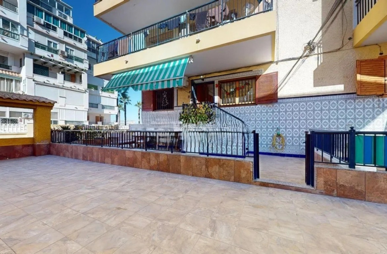 Wiederverkauf - Wohnung - La Mata - Costa Blanca